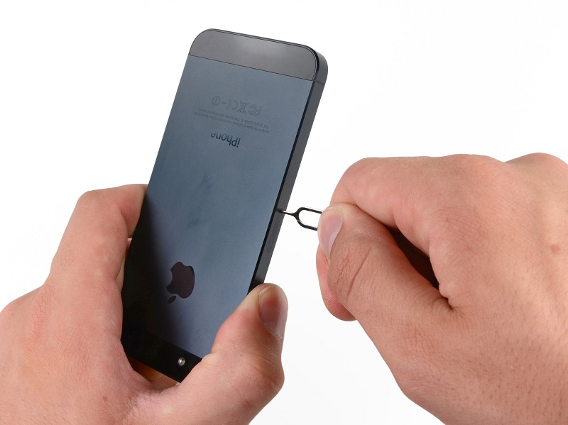 how-to-remove-sim-card-from-iphone-5